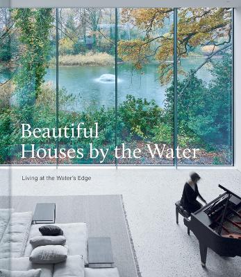 Beautiful Houses by the Water /anglais